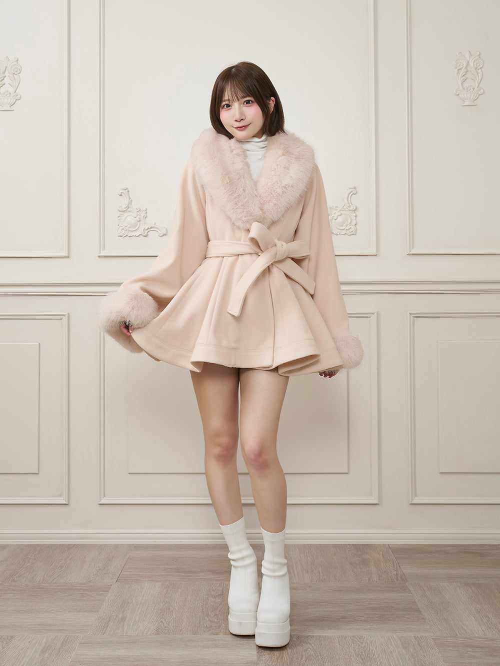 モデル：162cm（着用サイズ：FREE　着用カラー：PNK）