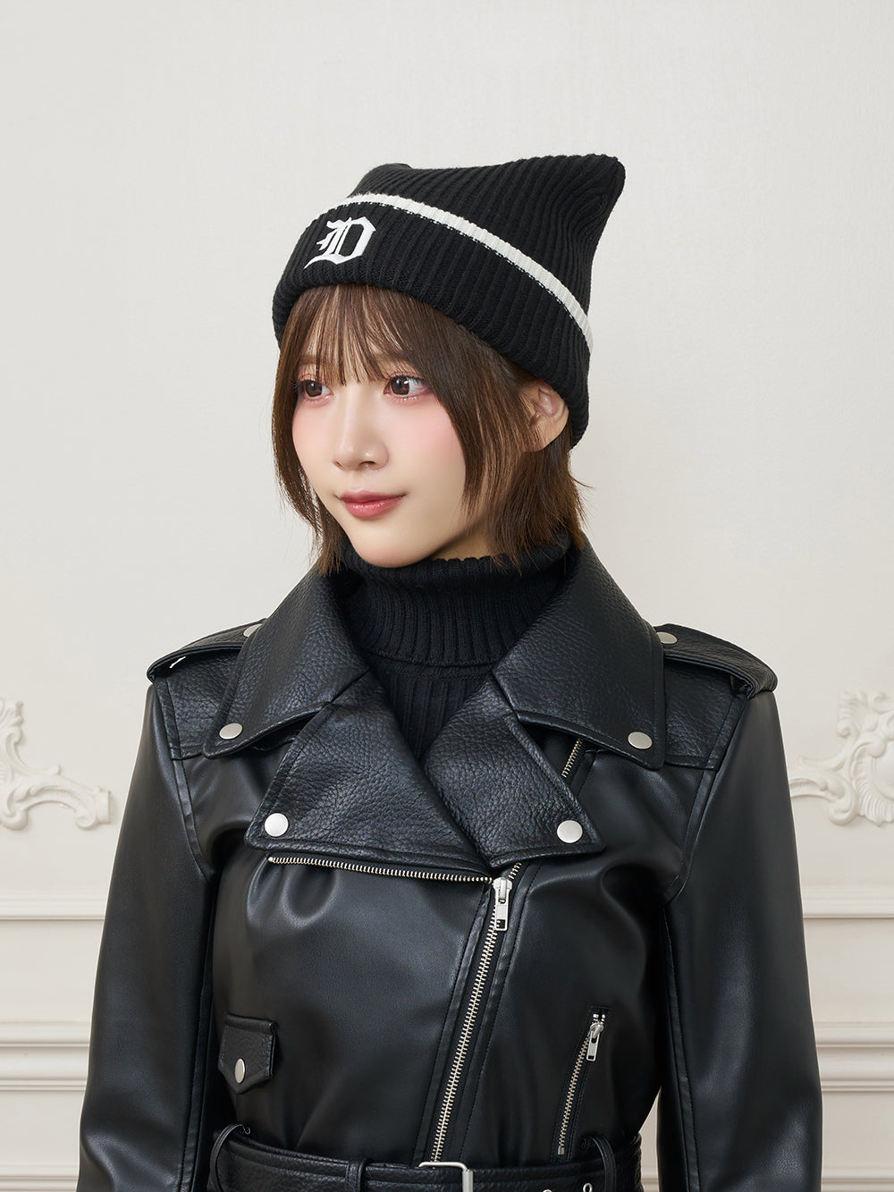 モデル：162cm（着用サイズ：S　着用カラー：BLK）