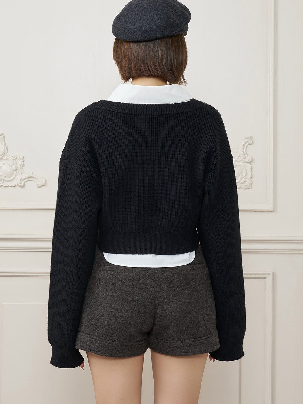モデル：162cm（着用サイズ：FREE　着用カラー：BLK）
