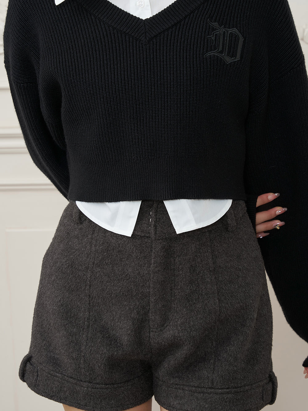 モデル：162cm（着用サイズ：FREE　着用カラー：BLK）