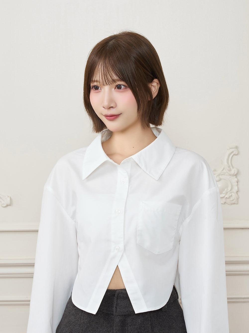 モデル：162cm（着用サイズ：FREE　着用カラー：BLK）
