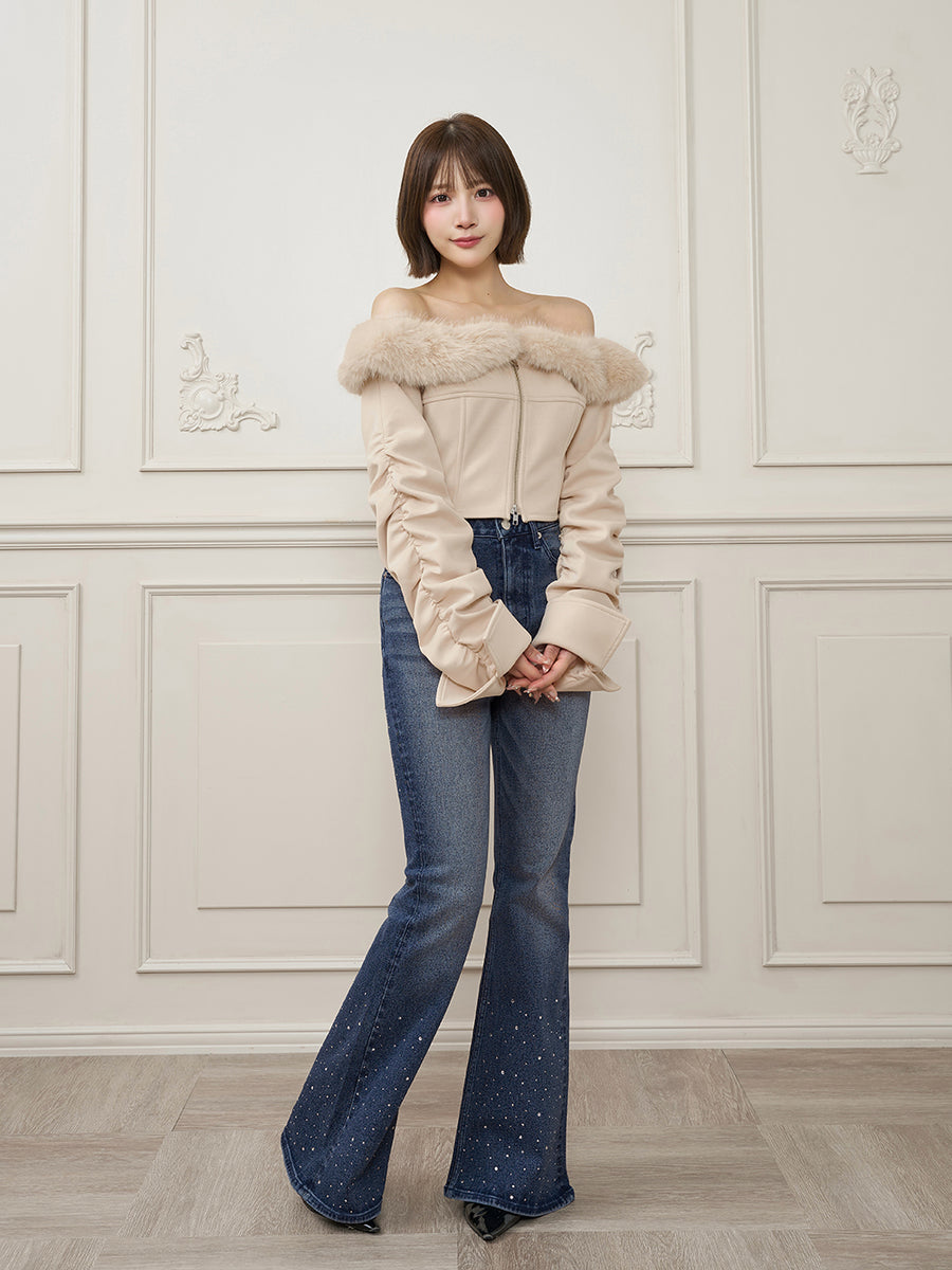 モデル：162cm（着用サイズ：FREE　着用カラー：BEG）