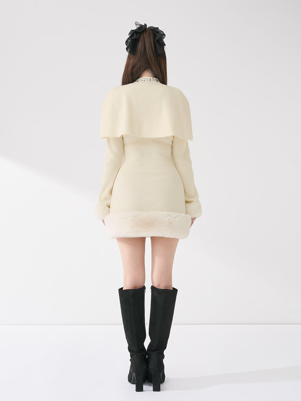 ビジューケープニットミニワンピース – Darich