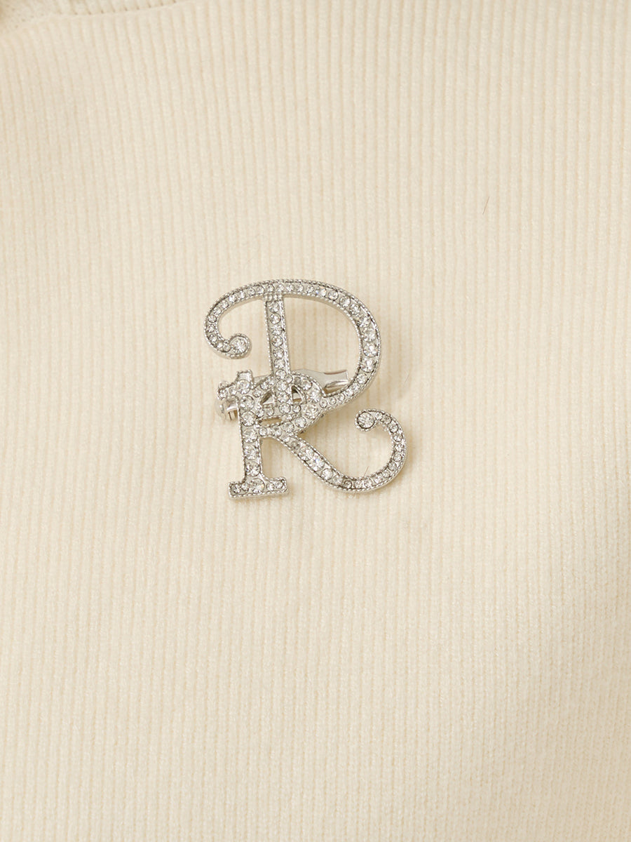 モデル：158cm（着用サイズ：FREE　着用カラー：IVO）