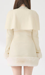 モデル：158cm（着用サイズ：FREE　着用カラー：IVO）