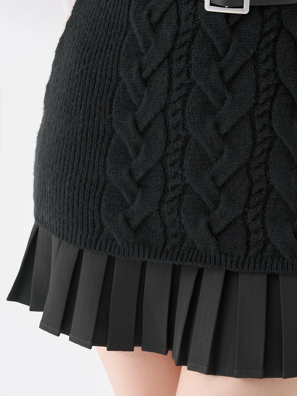 モデル：158cm（着用サイズ：FREE　着用カラー：BLK）