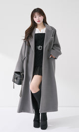 モデル：158cm（着用サイズ：FREE　着用カラー：BLK）