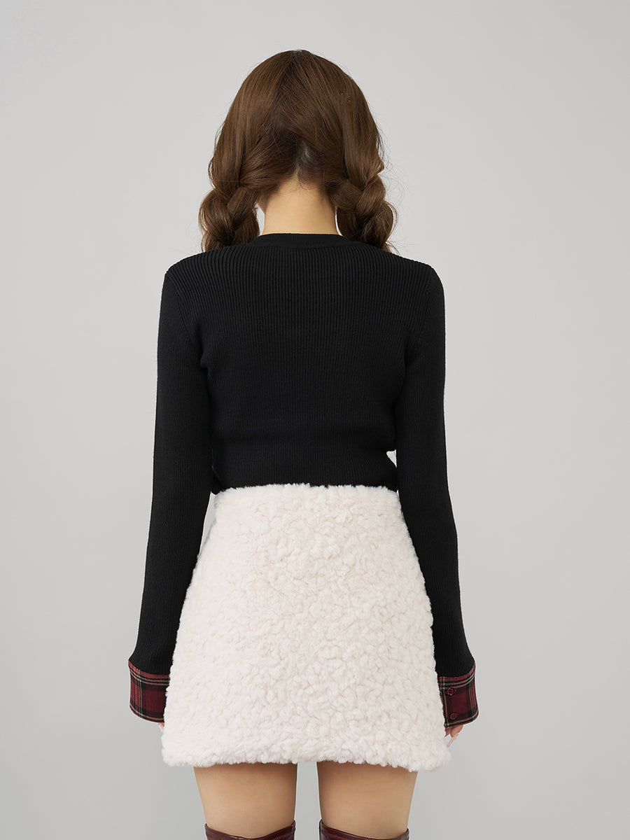 モデル：158cm（着用サイズ：FREE　着用カラー：BLK）