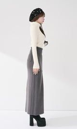 モデル：158cm（着用サイズ：FREE　着用カラー：GRY）