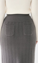 モデル：158cm（着用サイズ：FREE　着用カラー：GRY）