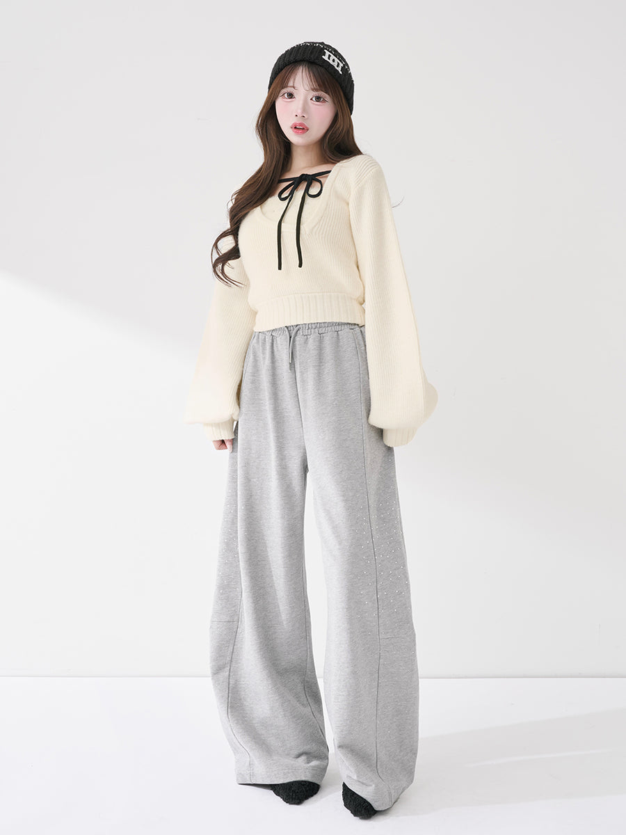 モデル：158cm（着用サイズ：FREE　着用カラー：IVO）