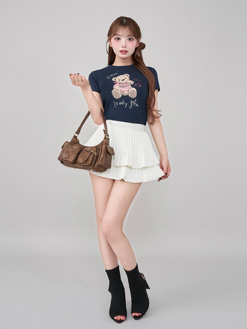 モデル：158cm（着用サイズ：FREE　着用カラー：NVY）