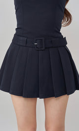 モデル：158cm（着用サイズ：FREE　着用カラー：NVY）