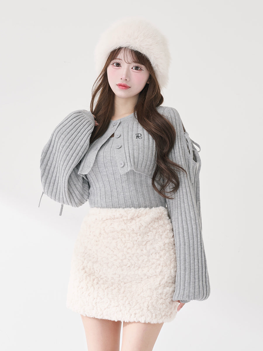 モデル：158cm（着用サイズ：FREE　着用カラー：GRY）