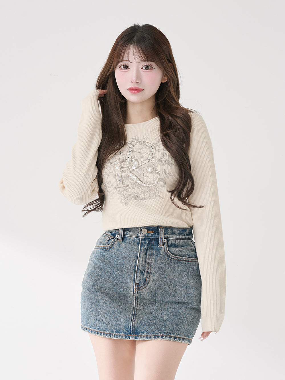 モデル：158cm（着用サイズ：FREE　着用カラー：IVO）