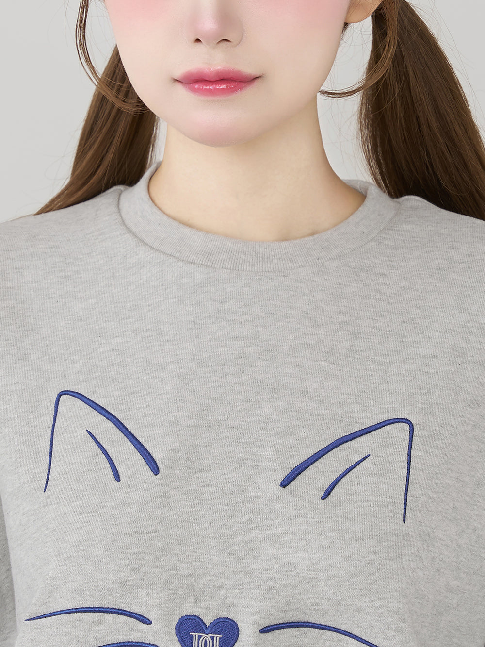 モデル：158cm（着用サイズ：FREE　着用カラー：GRY）