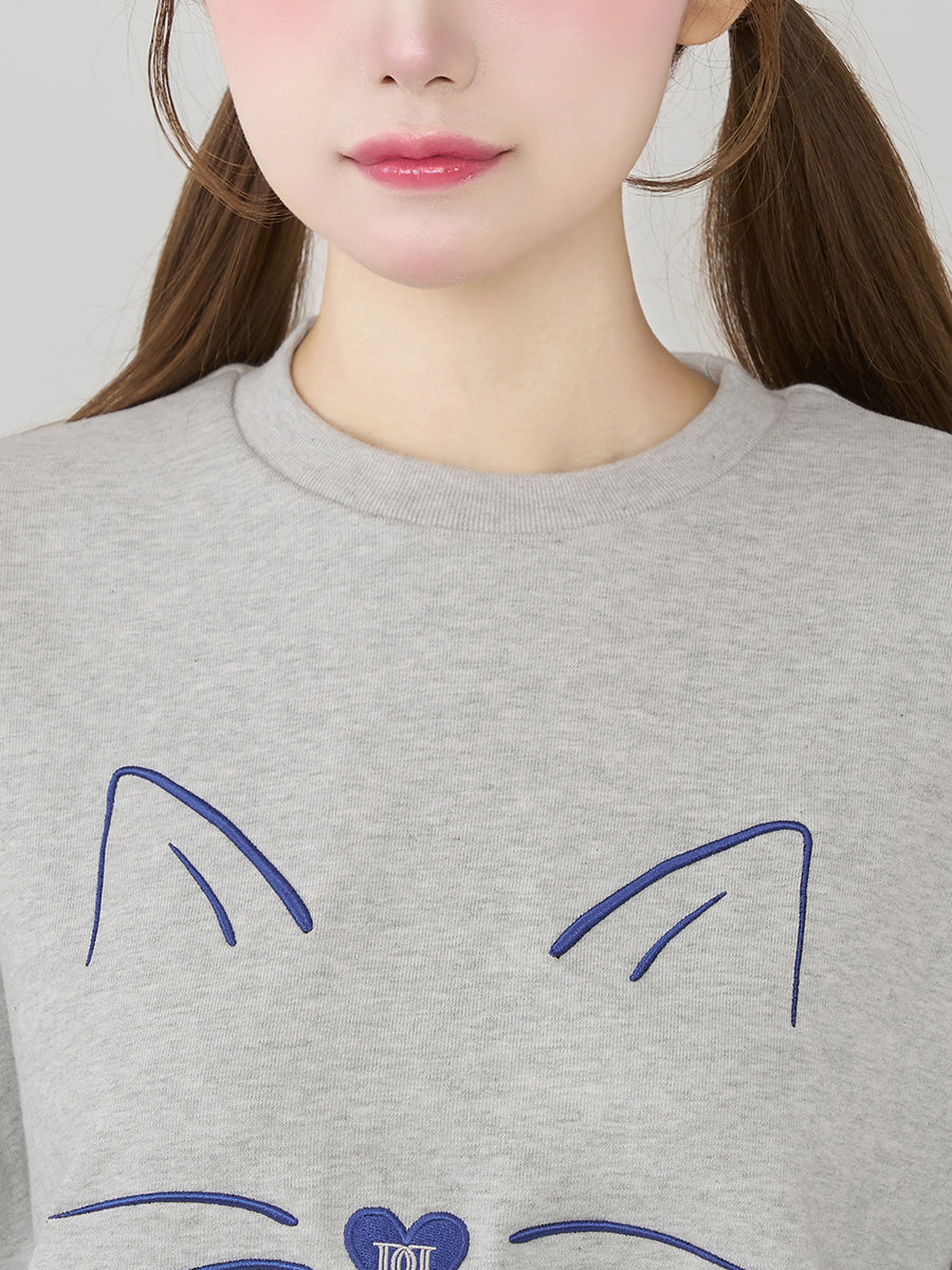 モデル：158cm（着用サイズ：FREE　着用カラー：GRY）
