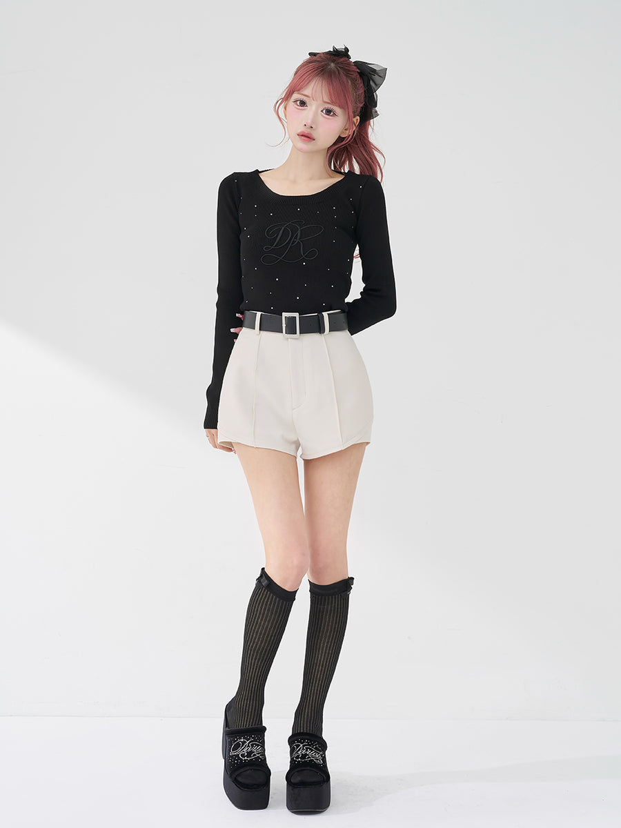 モデル：158cm（着用サイズ：FREE　着用カラー：BLK）