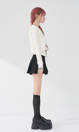 モデル：158cm（着用サイズ：FREE　着用カラー：WHT）