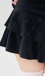 モデル：158cm（着用サイズ：FREE　着用カラー：BLK）