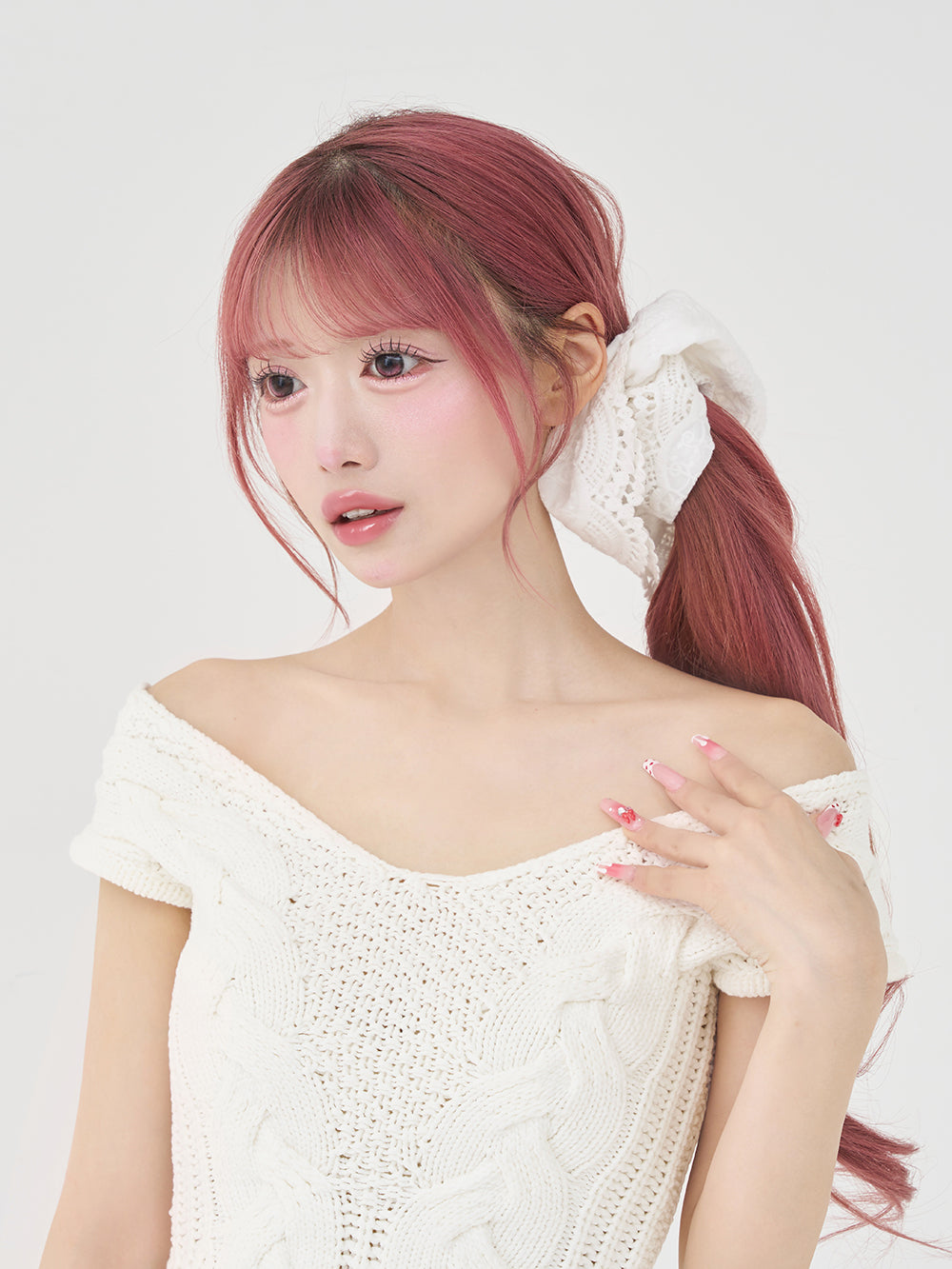 オフショルケーブルニットセットアップ