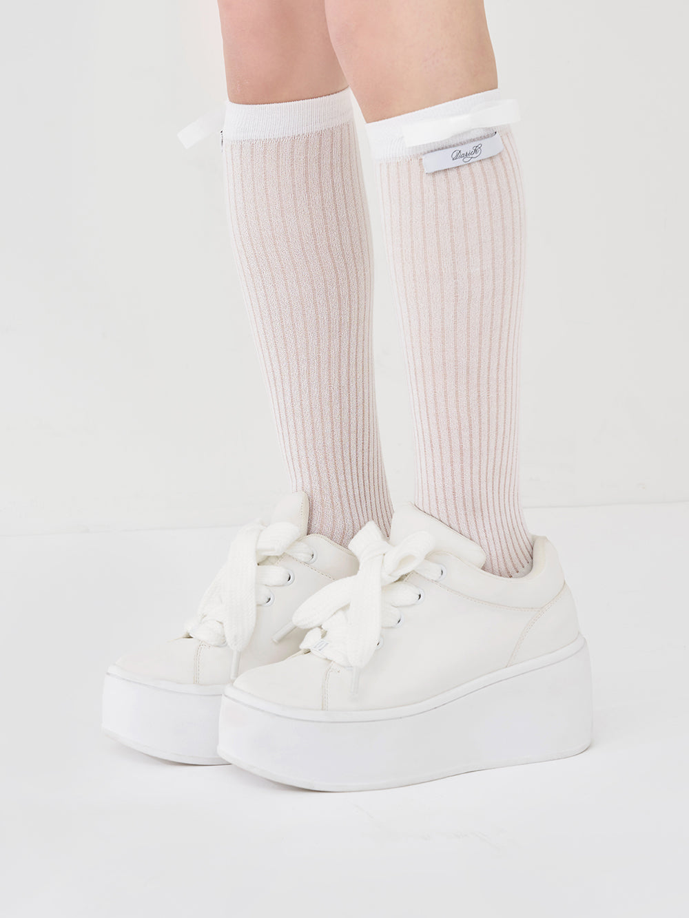 サイズ：M　カラー：WHT