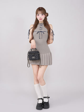モデル：158cm（着用サイズ：FREE　着用カラー：GRY)
