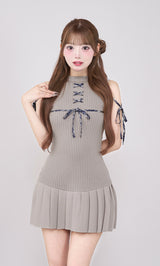 モデル：158cm（着用サイズ：FREE　着用カラー：GRY)