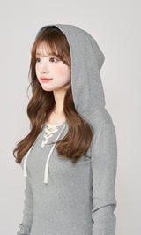 モデル：158cm（着用サイズ：FREE　着用カラー：GRY）