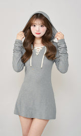 モデル：158cm（着用サイズ：FREE　着用カラー：GRY）