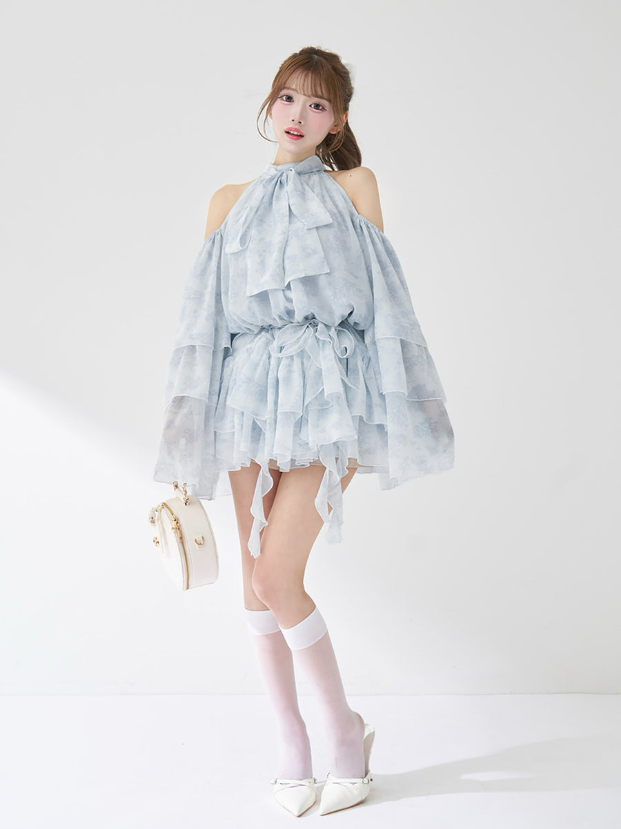 モデル：158cm（着用サイズ：FREE　着用カラー：SAX）