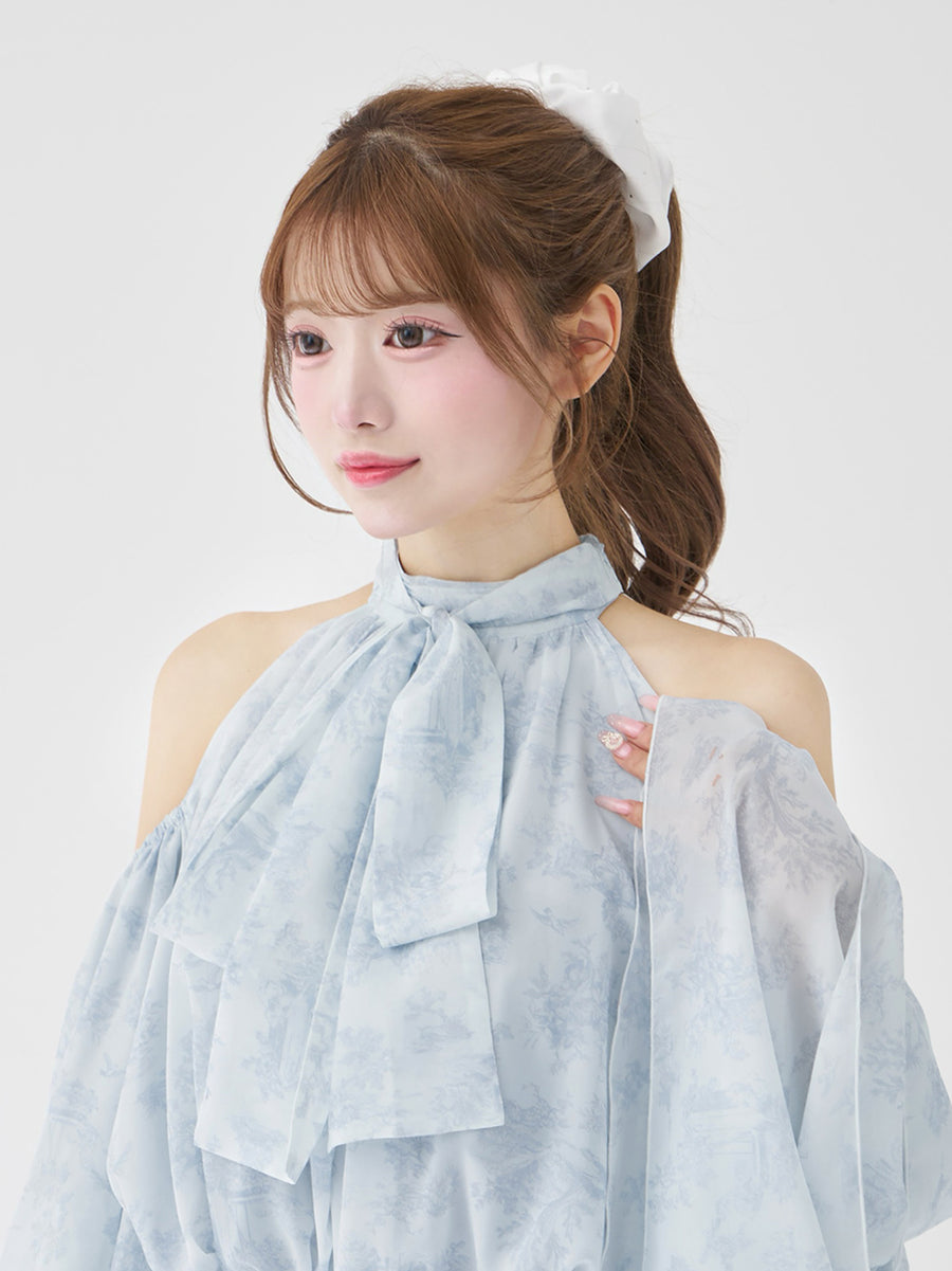 モデル：158cm（着用サイズ：FREE　着用カラー：SAX）