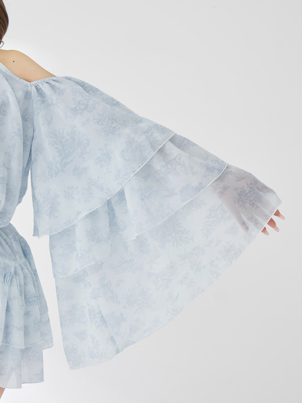 トワルドジュイシフォンフリルミニワンピース