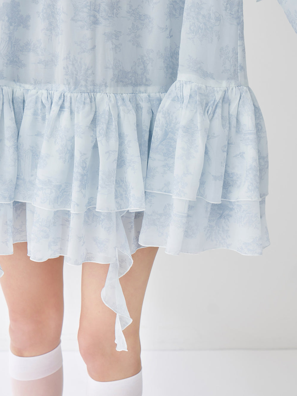 トワルドジュイシフォンフリルミニワンピース