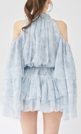 モデル：158cm（着用サイズ：FREE　着用カラー：SAX）