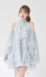 モデル：158cm（着用サイズ：FREE　着用カラー：SAX）