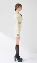 モデル：158cm（着用サイズ：FREE　着用カラー：IVO）