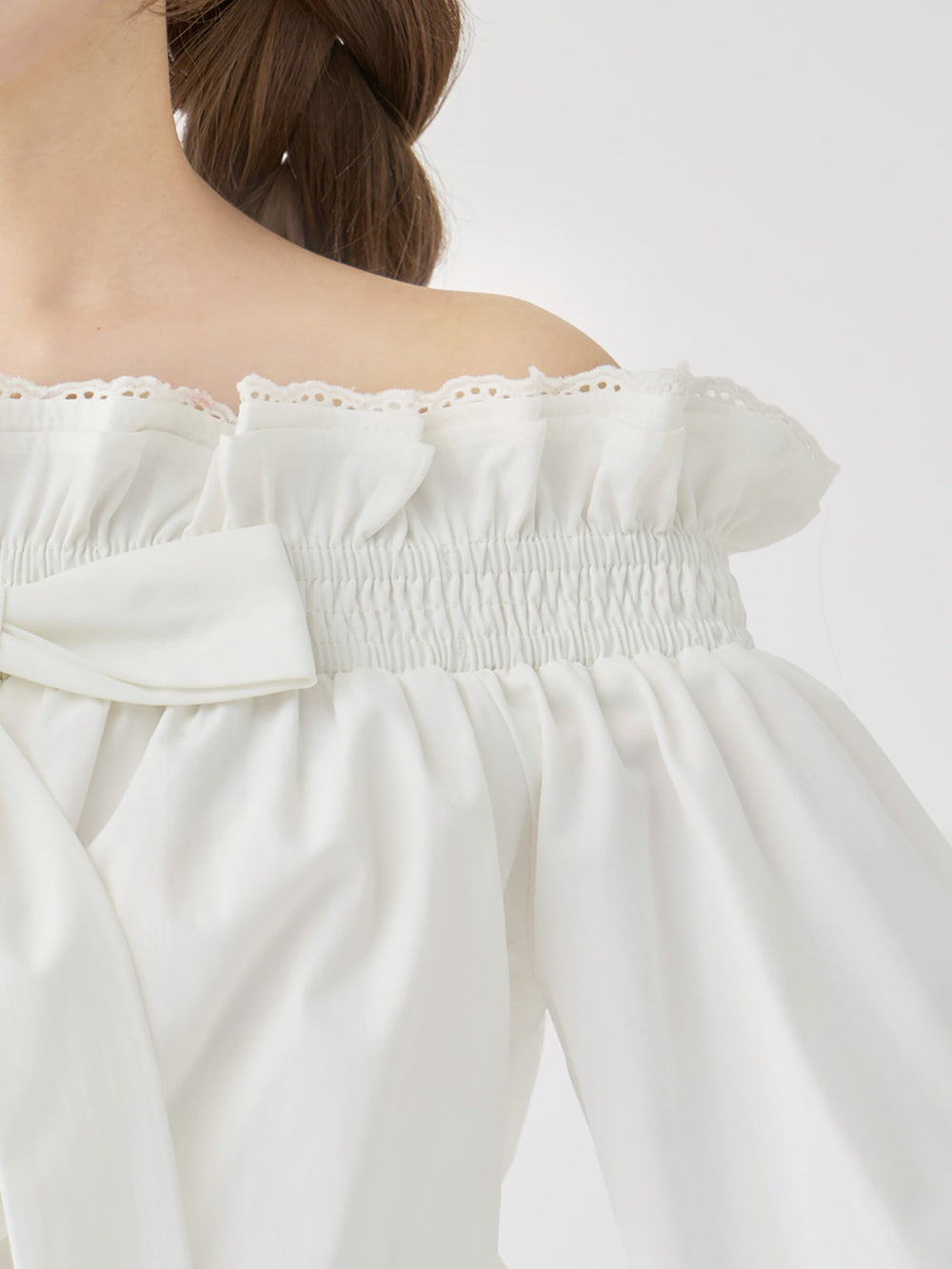 ダブルフリルオフショルリボンブラウス