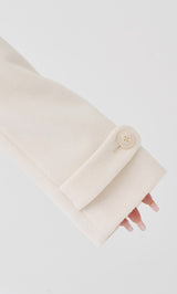 モデル：158cm（着用サイズ：FREE　着用カラー：IVO）