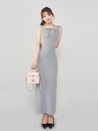 モデル：158cm（着用サイズ：FREE　着用カラー：GRY）