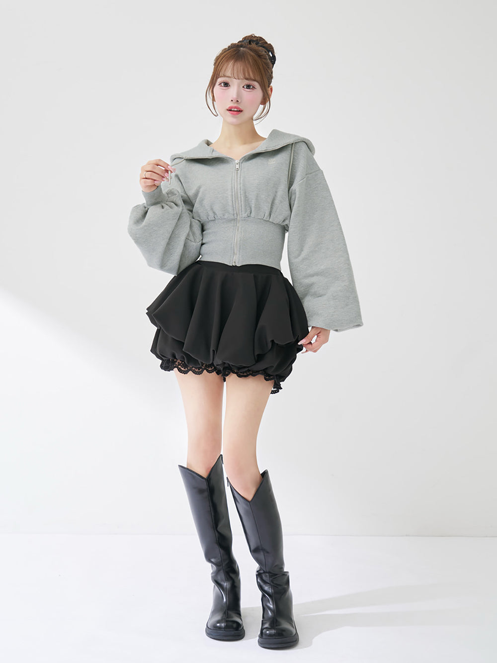 モデル：158cm（着用サイズ：FREE　着用カラー：GRY）