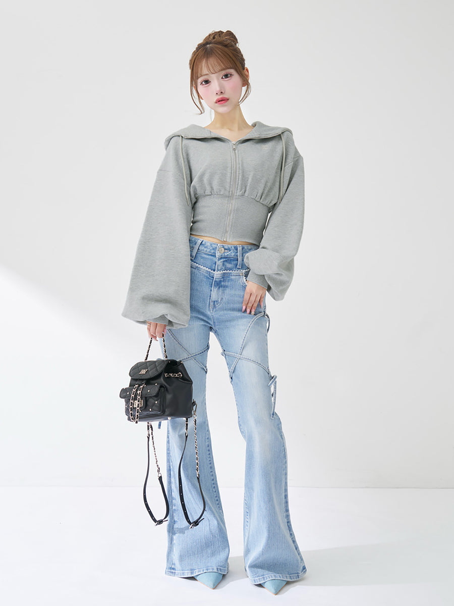 モデル：158cm（着用サイズ：FREE　着用カラー：GRY）