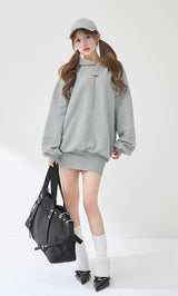 モデル：158cm（着用サイズ：FREE　着用カラー：GRY）