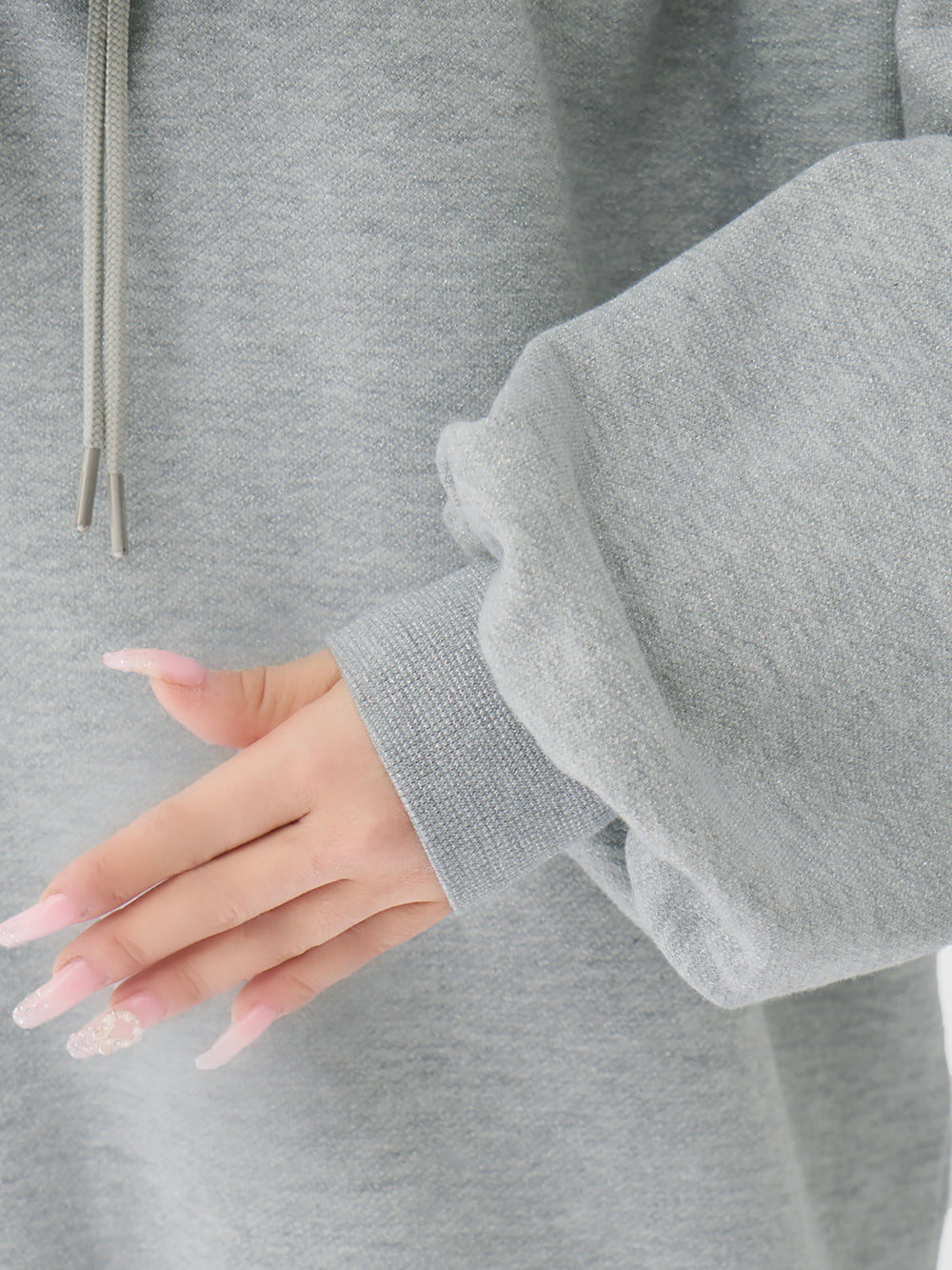 モデル：158cm（着用サイズ：FREE　着用カラー：GRY）