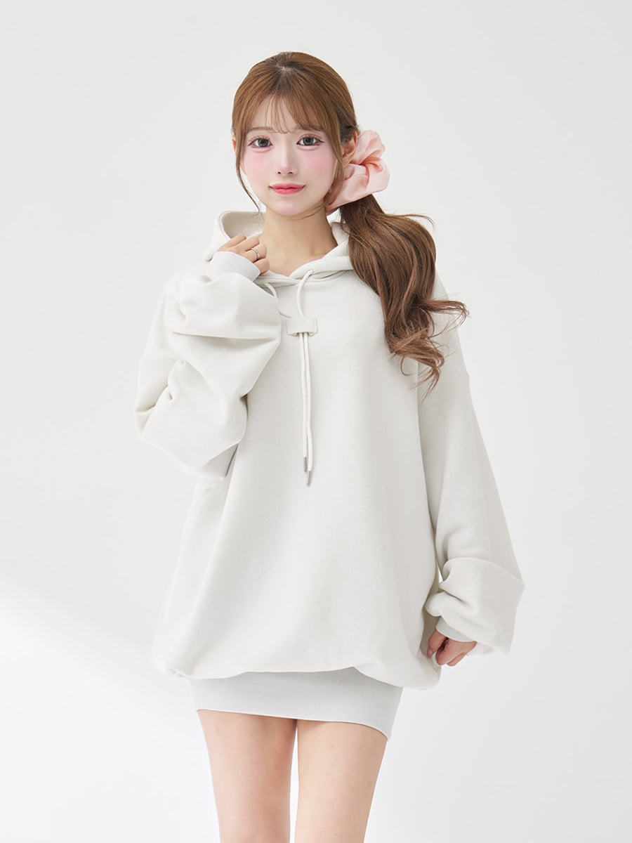 モデル：158cm（着用サイズ：FREE　着用カラー：WHT）