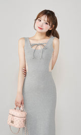 モデル：158cm（着用サイズ：FREE　着用カラー：GRY）