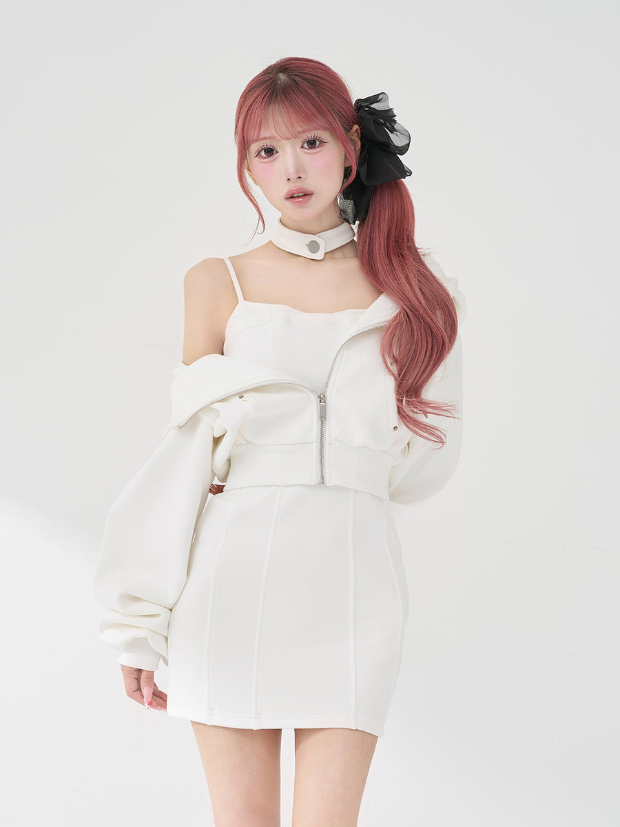 モデル：158cm（着用サイズ：FREE　着用カラー：WHT）