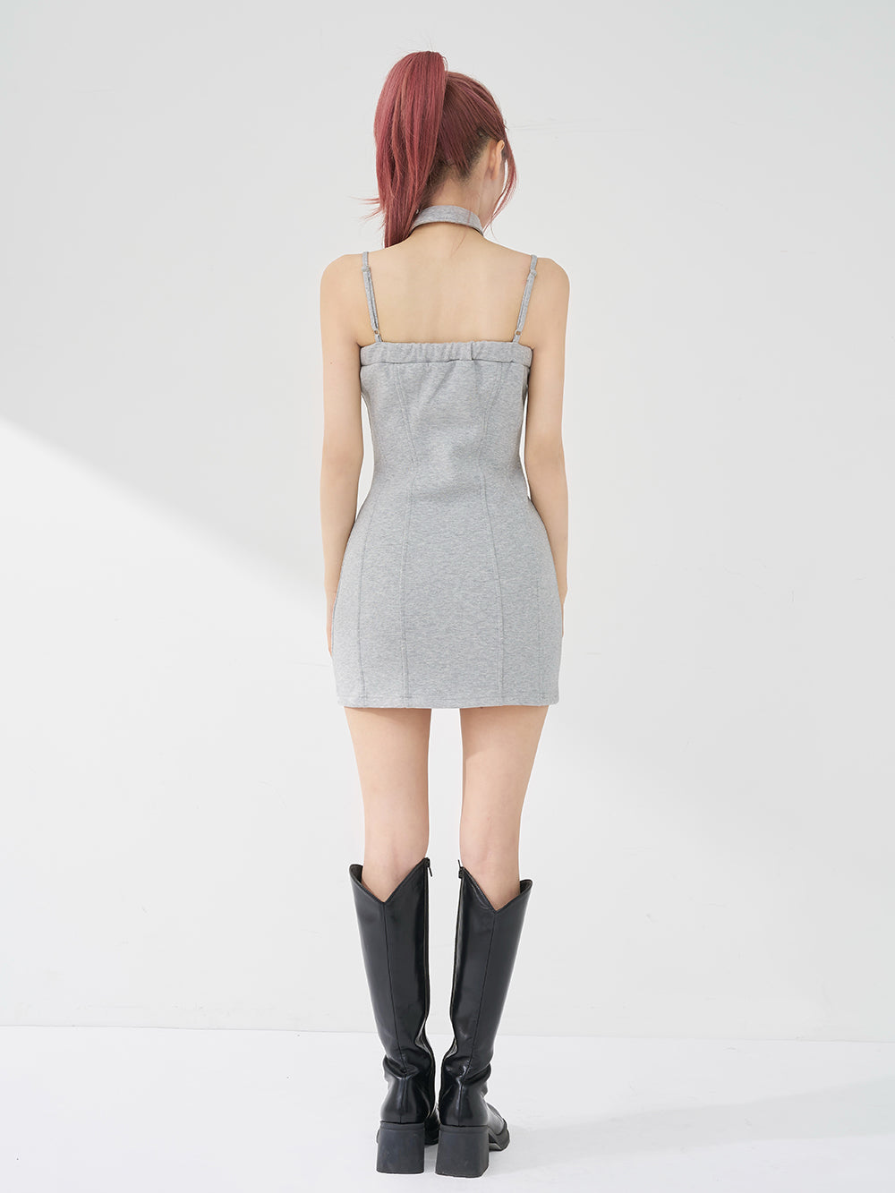 モデル：158cm（着用サイズ：FREE　着用カラー：GRY）