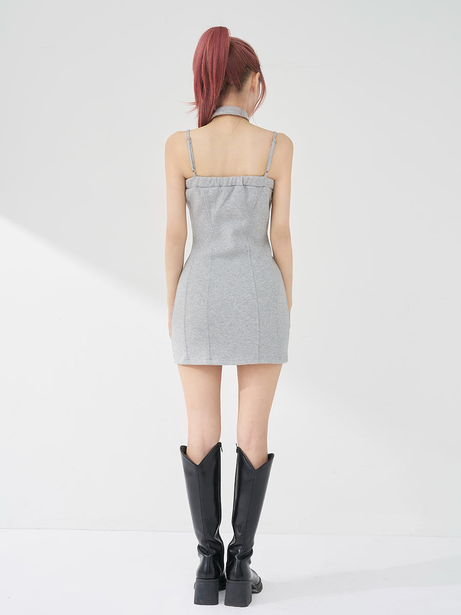 モデル：158cm（着用サイズ：FREE　着用カラー：GRY）