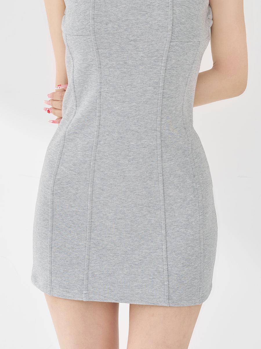 モデル：158cm（着用サイズ：FREE　着用カラー：GRY）